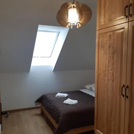 Modrzewiowy Raj Apartmán *